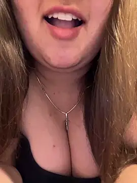 Snapshot of Jane_BBW chatting on 01.25.25 Jane BBW online show from 01.25.25
