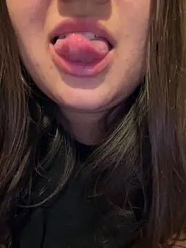 Snapshot of Jane_BBW chatting on 02.19.25 Jane BBW online show from 02.19.25