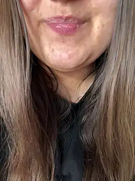 Snapshot of Jane_BBW chatting on 03.18.25 Jane BBW online show from 03.18.25