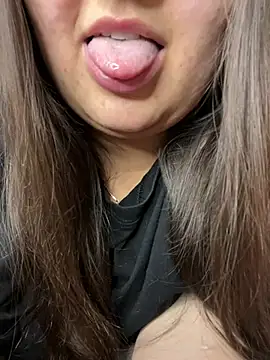 Snapshot of Jane_BBW chatting on 03.19.25 Jane BBW online show from 03.19.25