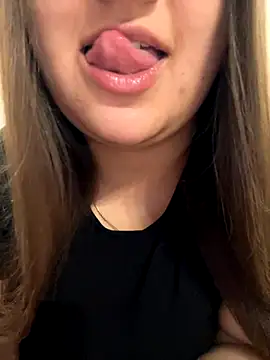 Snapshot of Jane_BBW chatting on 10.17.25 Jane BBW online show from 10.17.25