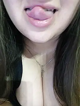 Snapshot of Jane_BBW chatting on 07.04.26 Jane BBW online show from 07.04.26