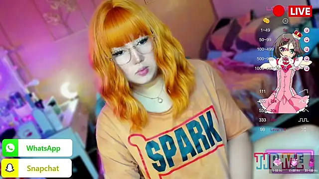 Snapshot of HOTnWILDalice chatting on 09.30.25 HOTnWILDalice online show from 09.30.25