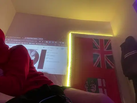 Snapshot of FckbbOy chatting on 10.30.25 FckbbOy online show from 10.30.25