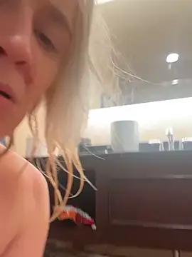 Snapshot of SugarTits199869 chatting on 10.25.25 SugarTits199869 online show from 10.25.25