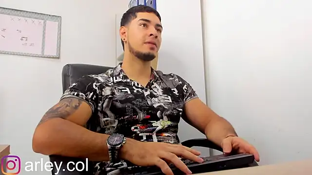 Snapshot of Dimitri_Colleman chatting on 12.06.24 Dimitri Colleman online show from 12.06.24