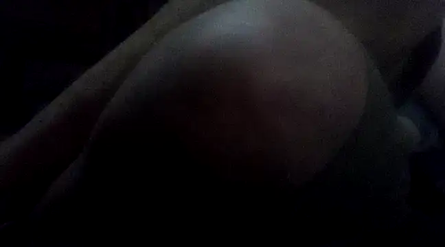 Snapshot of Skody31 chatting on 12.16.24 Skody31 online show from 12.16.24