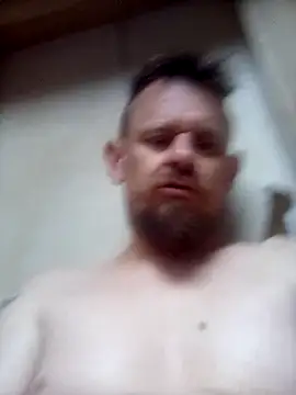 Snapshot of Skody31 chatting on 01.01.25 Skody31 online show from 01.01.25