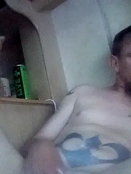 Snapshot of Skody31 chatting on 01.21.25 Skody31 online show from 01.21.25