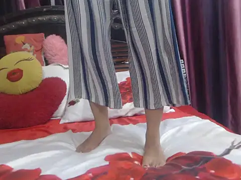 prettyindiandoll online show from 07.18.26