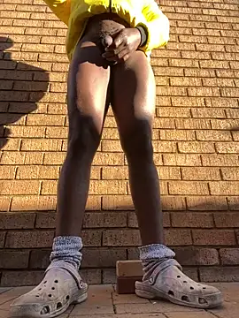 Snapshot of ZeusBlackDick chatting on 05.09.26 ZeusBlackDick online show from 05.09.26