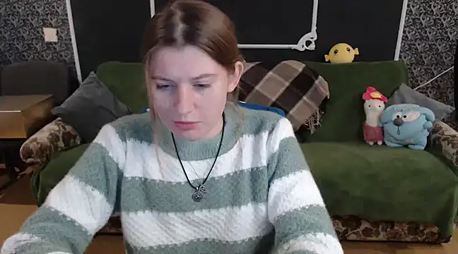 Snapshot of Gr4_soul_ chatting on 12.02.24 Gr4 soul online show from 12.02.24