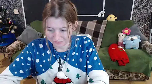 Snapshot of Gr4_soul_ chatting on 12.08.24 Gr4 soul online show from 12.08.24