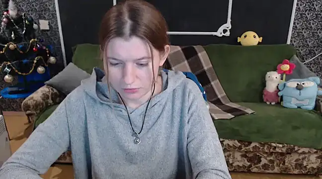 Snapshot of Gr4_soul_ chatting on 01.06.25 Gr4 soul online show from 01.06.25