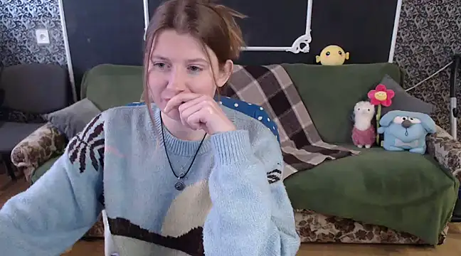 Snapshot of Gr4_soul_ chatting on 02.23.25 Gr4 soul online show from 02.23.25