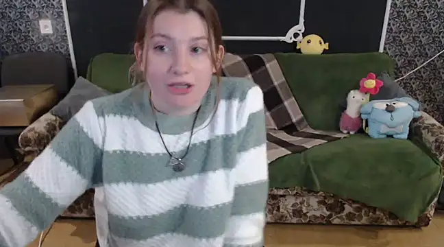 Snapshot of Gr4_soul_ chatting on 03.04.25 Gr4 soul online show from 03.04.25