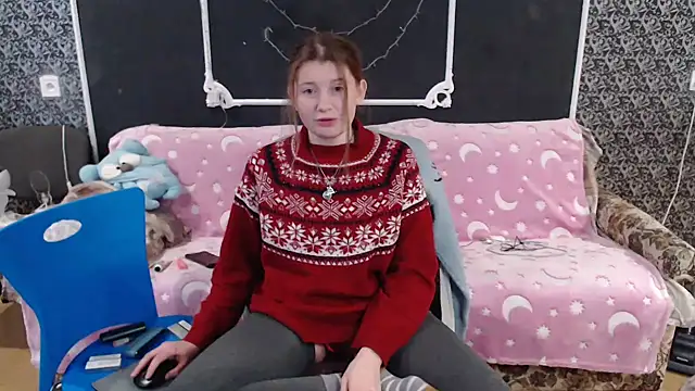 Snapshot of Gr4_soul_ chatting on 12.14.25 Gr4 soul online show from 12.14.25