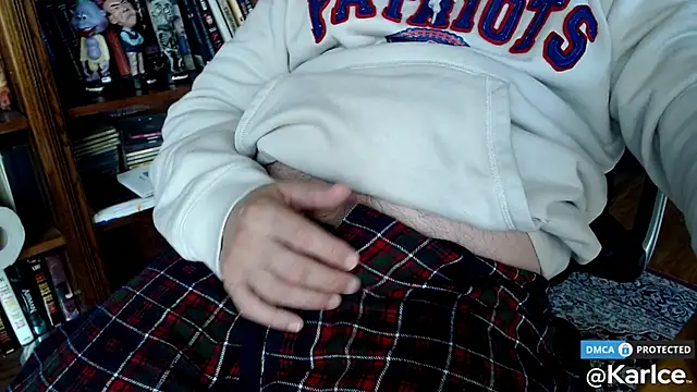 Snapshot of karlce chatting on 01.18.26 karlce online show from 01.18.26