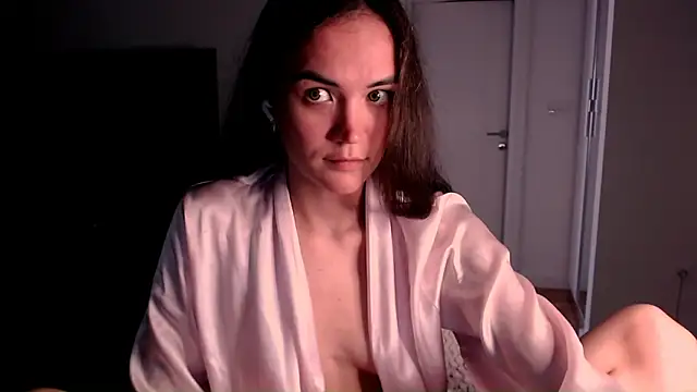 EvelynGG online show from 05.28.26