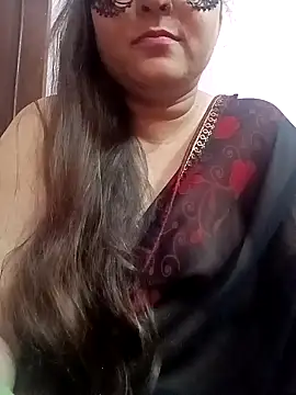 Snapshot of naughtymadam chatting on 12.02.24 naughtymadam online show from 12.02.24