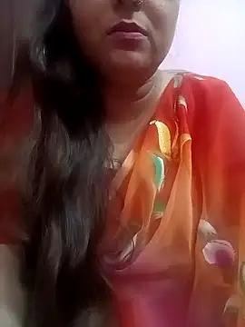 Snapshot of naughtymadam chatting on 12.07.24 naughtymadam online show from 12.07.24