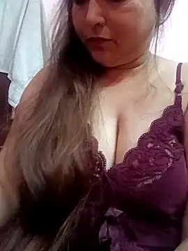 Snapshot of naughtymadam chatting on 12.10.24 naughtymadam online show from 12.10.24