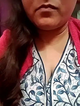 Snapshot of naughtymadam chatting on 01.15.25 naughtymadam online show from 01.15.25