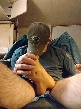 ROBERT0516 online show from 11.22.25