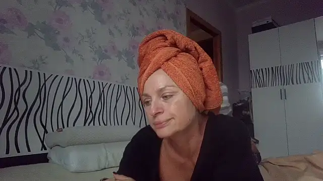 LindaStarS online show from 10.06.25