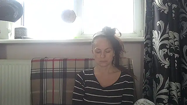 LindaStarS online show from 04.24.26