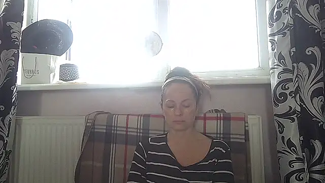 LindaStarS online show from 05.04.26