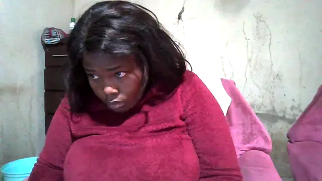 Snapshot of sexybigboobz chatting on 07.11.26 sexybigboobz online show from 07.11.26