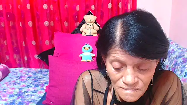 SLUTTYROXY online show from 04.29.26