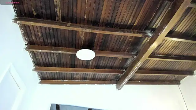 Snapshot of moonsweet1 chatting on 10.24.25 moonsweet1 online show from 10.24.25