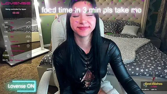 EmilyCandyy online show from 01.25.25