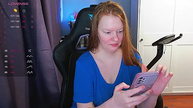 Lady Inari online show from 02.10.26