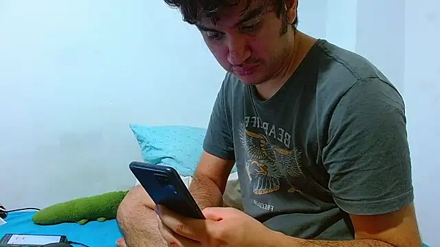 Snapshot of biglatin80 chatting on 03.14.26 biglatin80 online show from 03.14.26