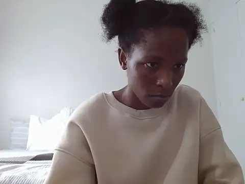 Snapshot of SoftRosee chatting on 03.22.25 SoftRosee online show from 03.22.25