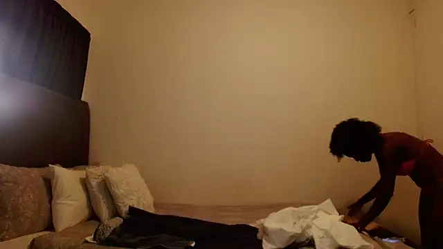 Snapshot of SoftRosee chatting on 09.10.25 SoftRosee online show from 09.10.25