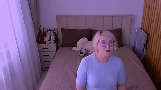 sabrinamacmarren online show from 06.11.26