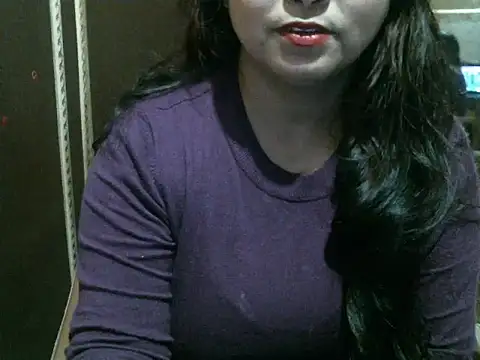 Snapshot of UrsMansi chatting on 11.18.25 UrsMansi online show from 11.18.25