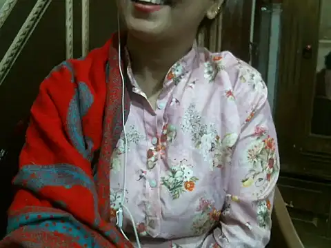 Snapshot of UrsMansi chatting on 12.14.25 UrsMansi online show from 12.14.25