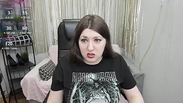 Black Black Rose online show from 03.07.25