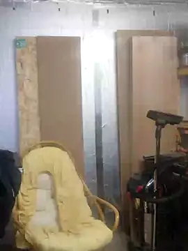 Snapshot of IronedTitan chatting on 12.10.24 IronedTitan online show from 12.10.24