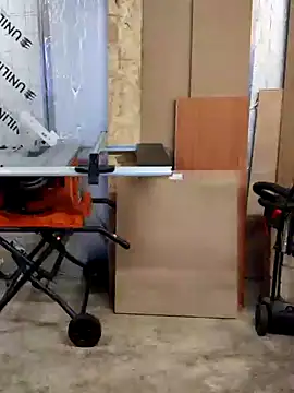 Snapshot of IronedTitan chatting on 12.15.24 IronedTitan online show from 12.15.24