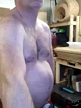 Snapshot of IronedTitan chatting on 12.17.24 IronedTitan online show from 12.17.24