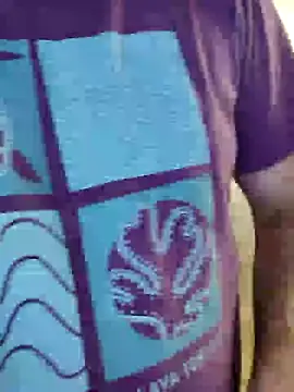 Snapshot of IronedTitan chatting on 12.23.24 IronedTitan online show from 12.23.24