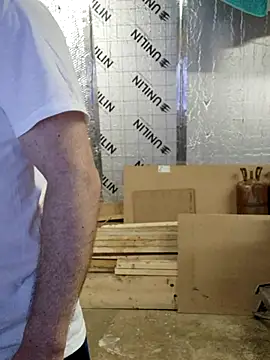 Snapshot of IronedTitan chatting on 03.09.25 IronedTitan online show from 03.09.25