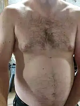 Snapshot of IronedTitan chatting on 09.15.25 IronedTitan online show from 09.15.25