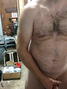 Snapshot of IronedTitan chatting on 11.01.25 IronedTitan online show from 11.01.25